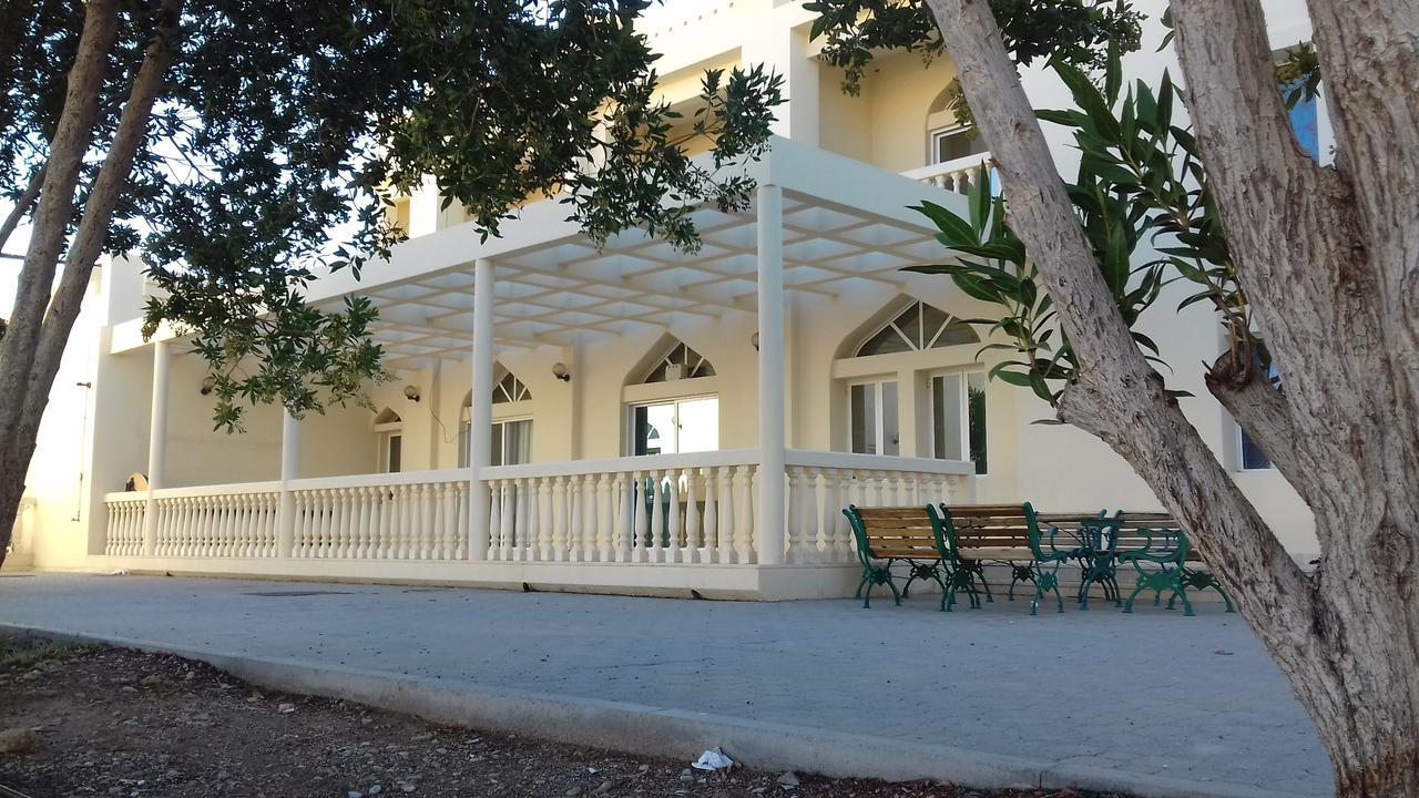 Ibri Oasis Hotel Ibra Bagian luar foto